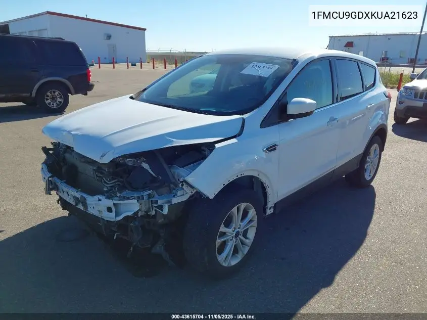 1FMCU9GDXKUA21623 2019 Ford Escape Se