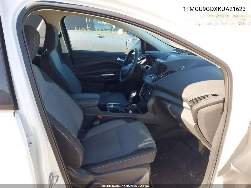 1FMCU9GDXKUA21623 2019 Ford Escape Se