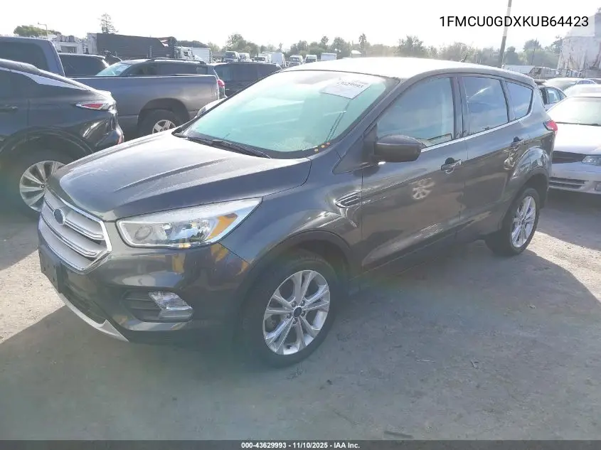 1FMCU0GDXKUB64423 2019 Ford Escape Se
