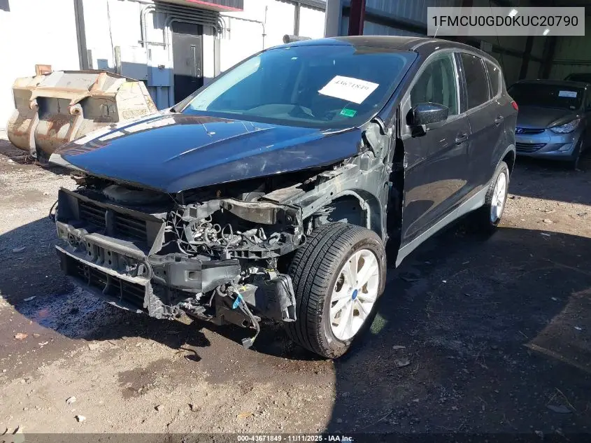 1FMCU0GD0KUC20790 2019 Ford Escape Se