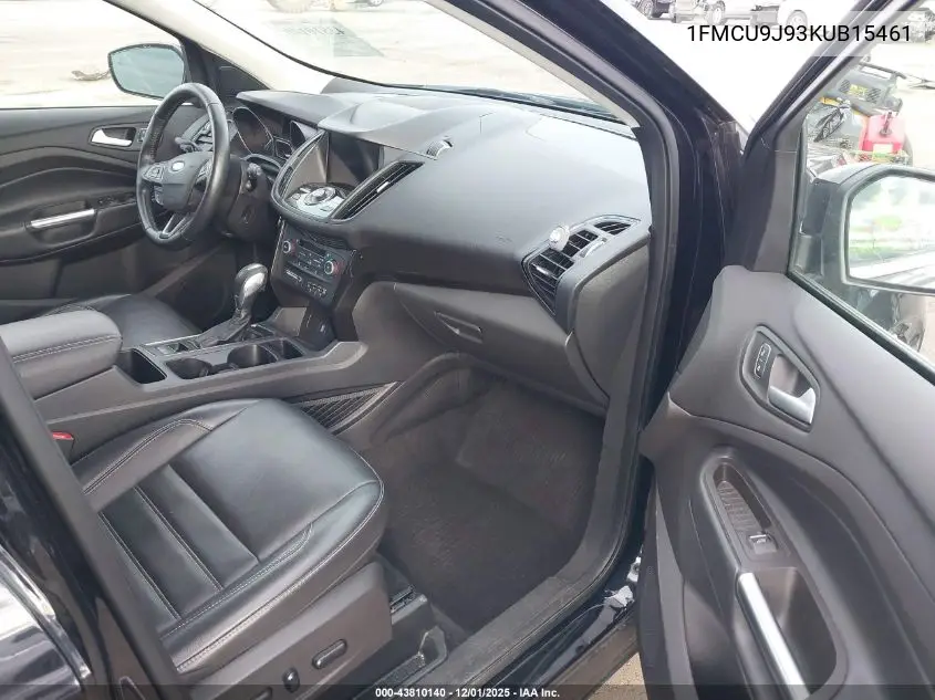 1FMCU9J93KUB15461 2019 Ford Escape Titanium