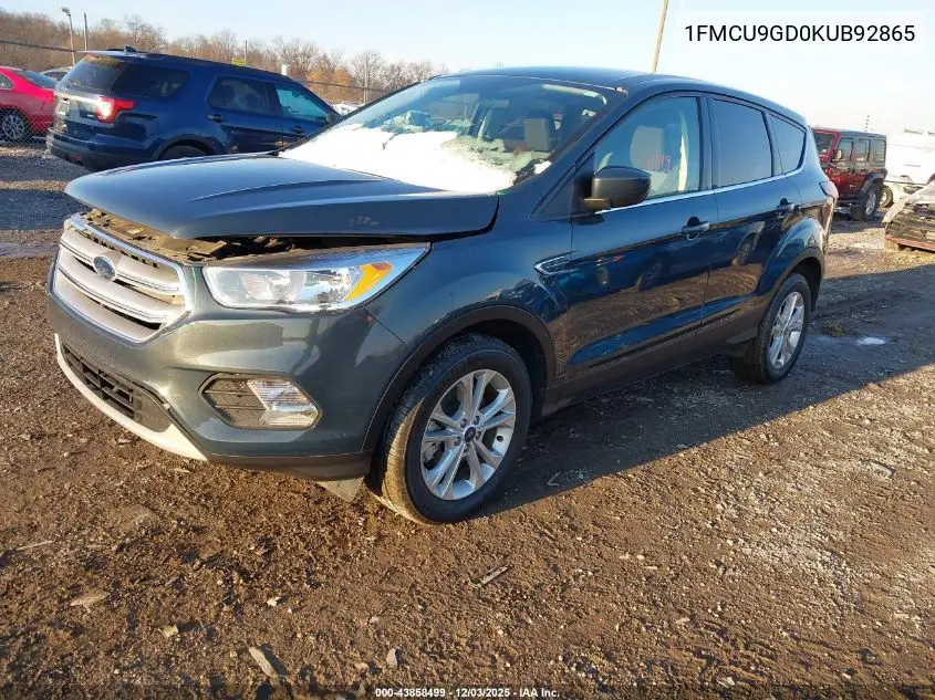 1FMCU9GD0KUB92865 2019 Ford Escape Se