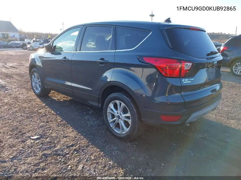 1FMCU9GD0KUB92865 2019 Ford Escape Se