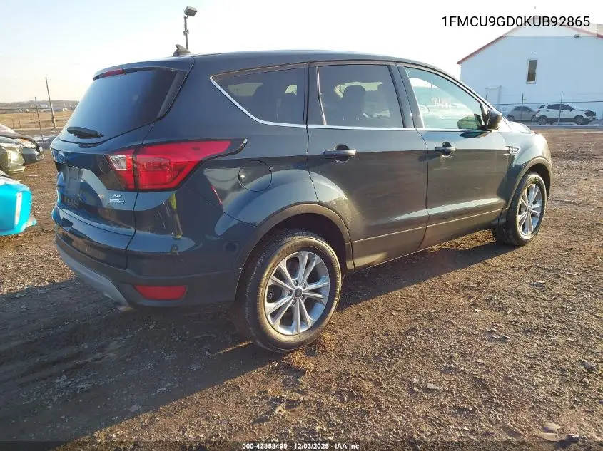 1FMCU9GD0KUB92865 2019 Ford Escape Se