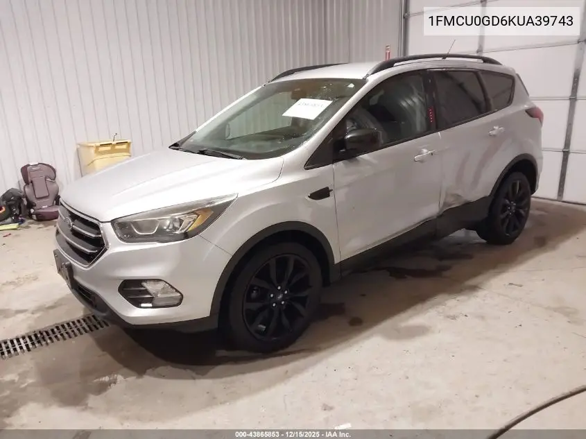 1FMCU0GD6KUA39743 2019 Ford Escape Se