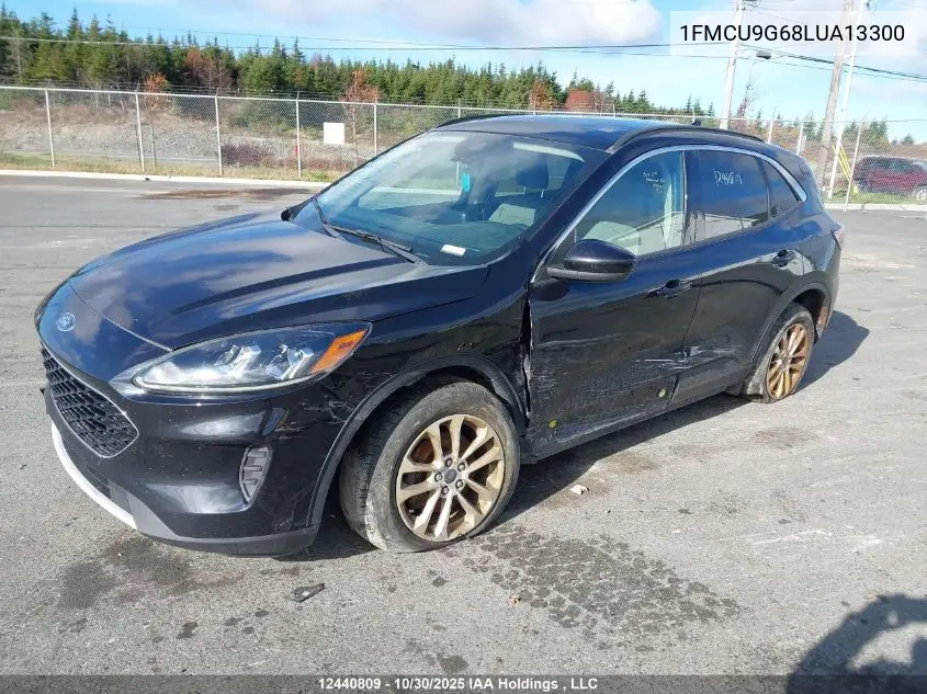 1FMCU9G68LUA13300 2020 Ford Escape Se