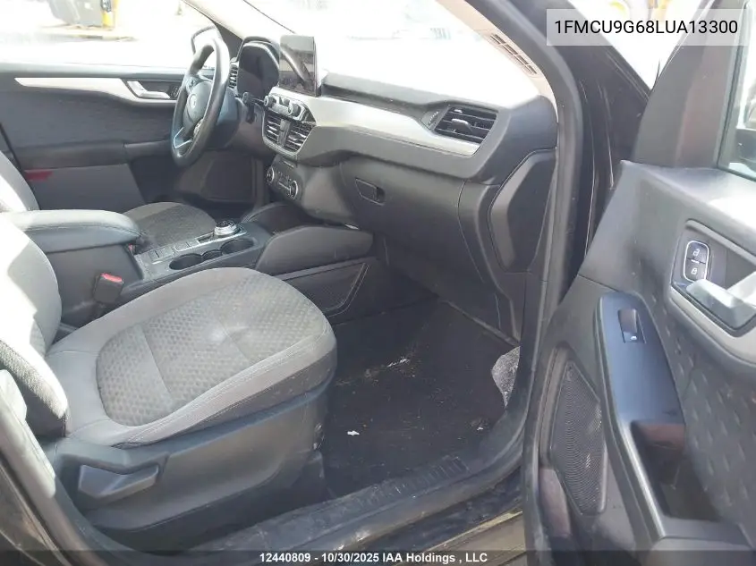 1FMCU9G68LUA13300 2020 Ford Escape Se