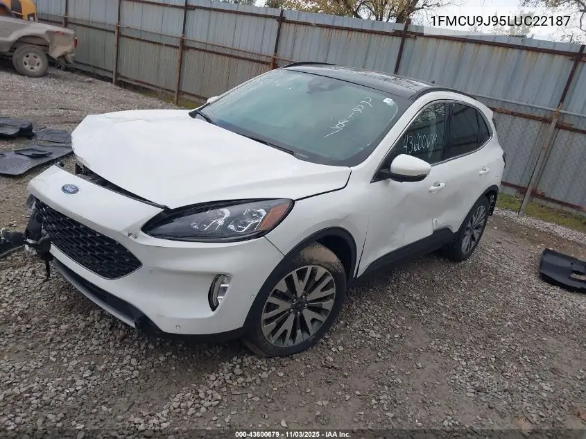 1FMCU9J95LUC22187 2020 Ford Escape Titanium