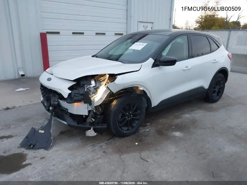 1FMCU9G69LUB00509 2020 Ford Escape Se