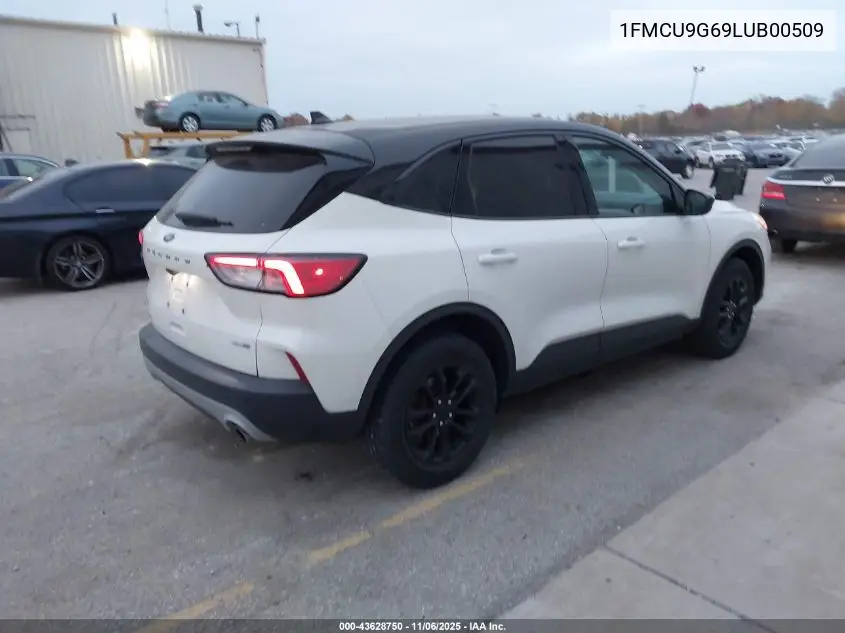 1FMCU9G69LUB00509 2020 Ford Escape Se