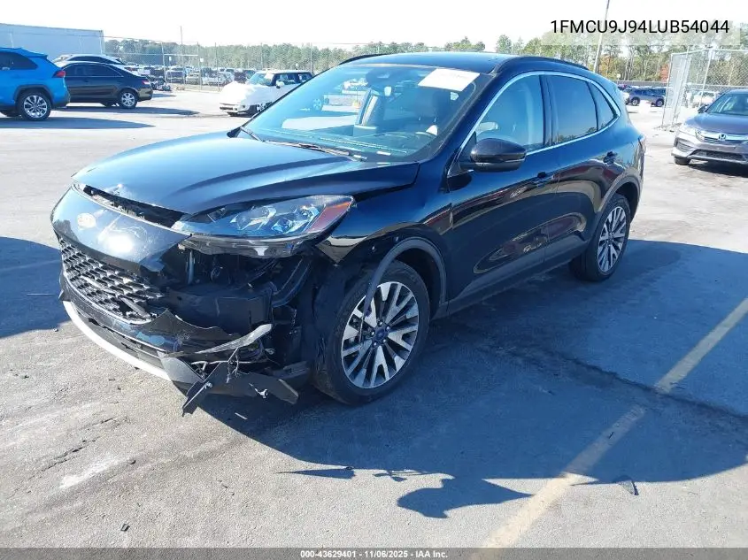 1FMCU9J94LUB54044 2020 Ford Escape Titanium