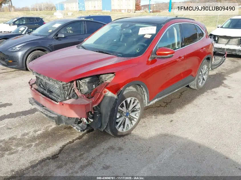 1FMCU9J90LUB09490 2020 Ford Escape Titanium