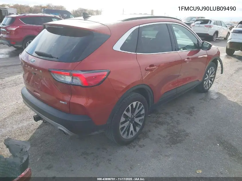 1FMCU9J90LUB09490 2020 Ford Escape Titanium
