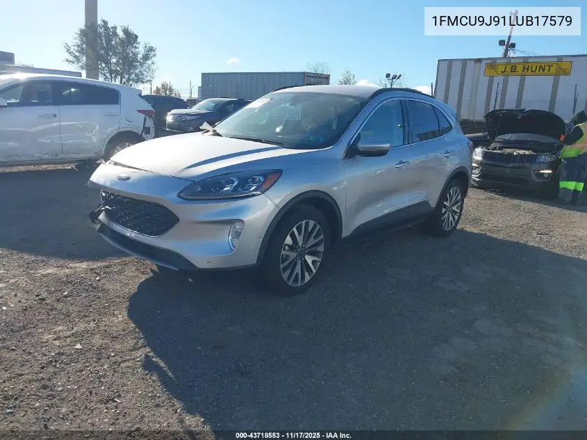 1FMCU9J91LUB17579 2020 Ford Escape Titanium