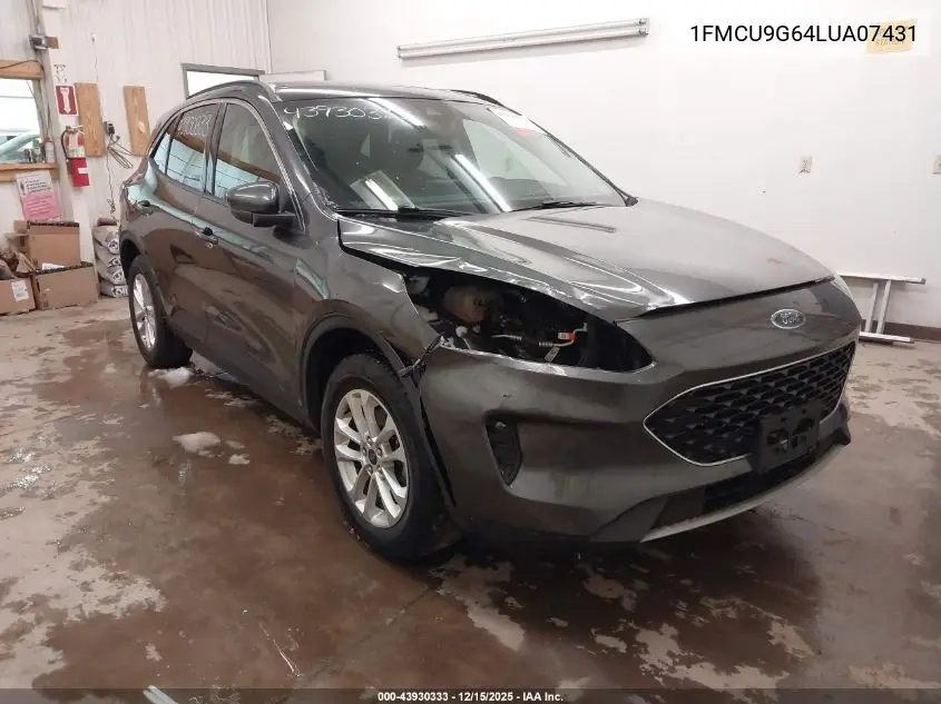 1FMCU9G64LUA07431 2020 Ford Escape Se