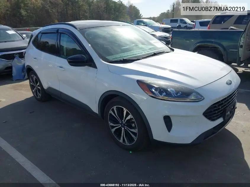 1FMCU0BZ7MUA20219 2021 Ford Escape Se Hybrid