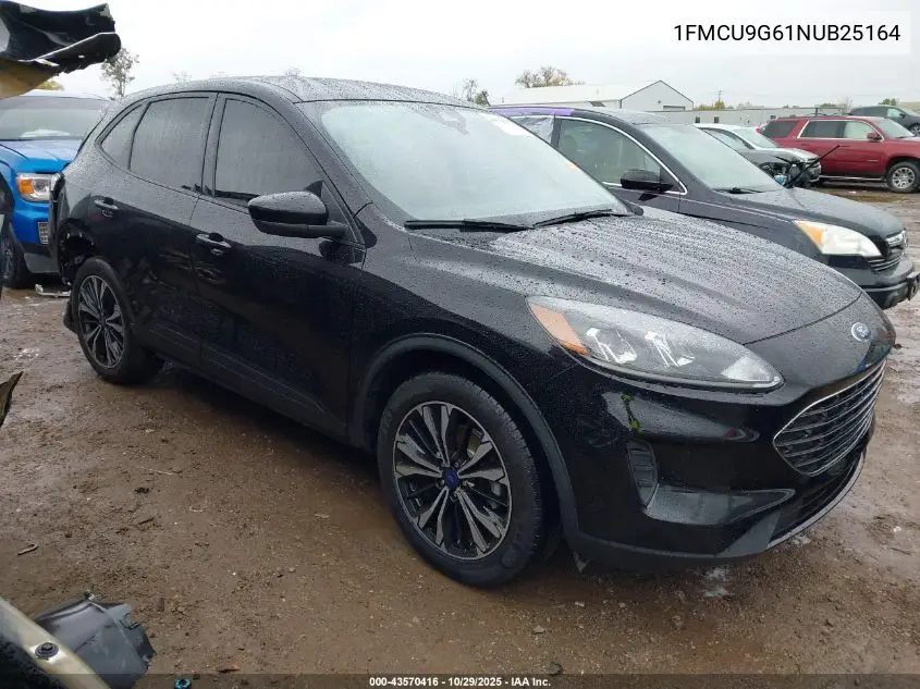 1FMCU9G61NUB25164 2022 Ford Escape Se