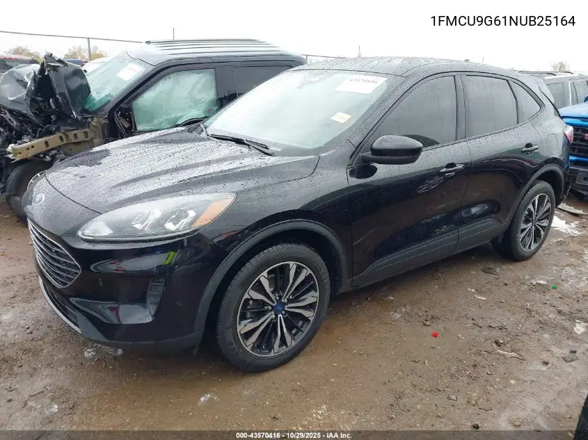 1FMCU9G61NUB25164 2022 Ford Escape Se