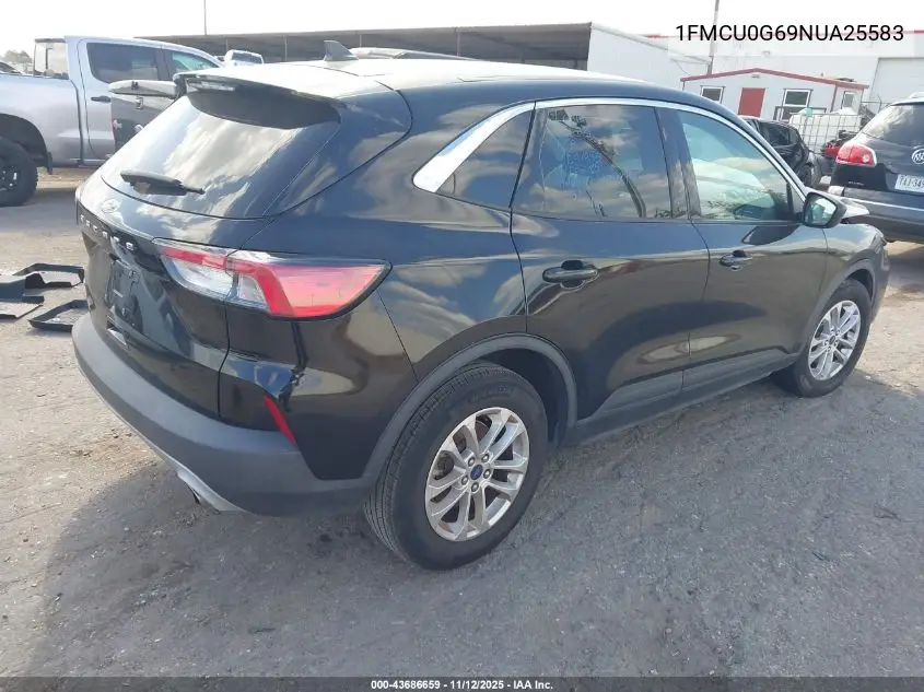 1FMCU0G69NUA25583 2022 Ford Escape Se