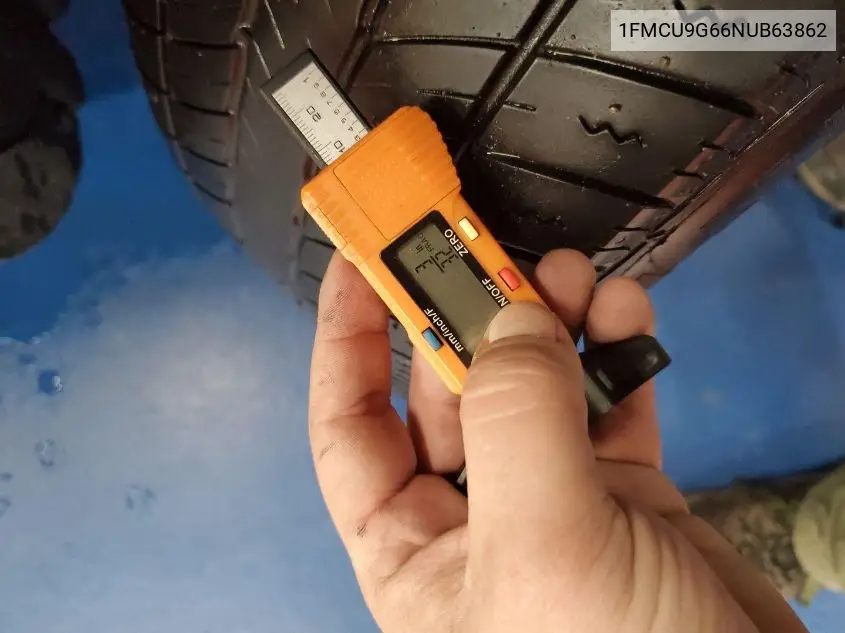 1FMCU9G66NUB63862 2022 Ford Escape Se