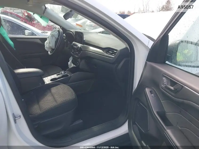 1FMCU0GN1RUA95057 2024 Ford Escape Active