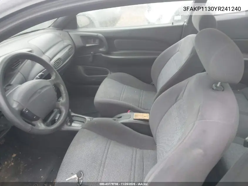 3FAKP1130YR241240 2000 Ford Escort Zx2