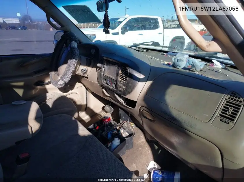 1FMRU15W12LA57058 2002 Ford Expedition Xlt
