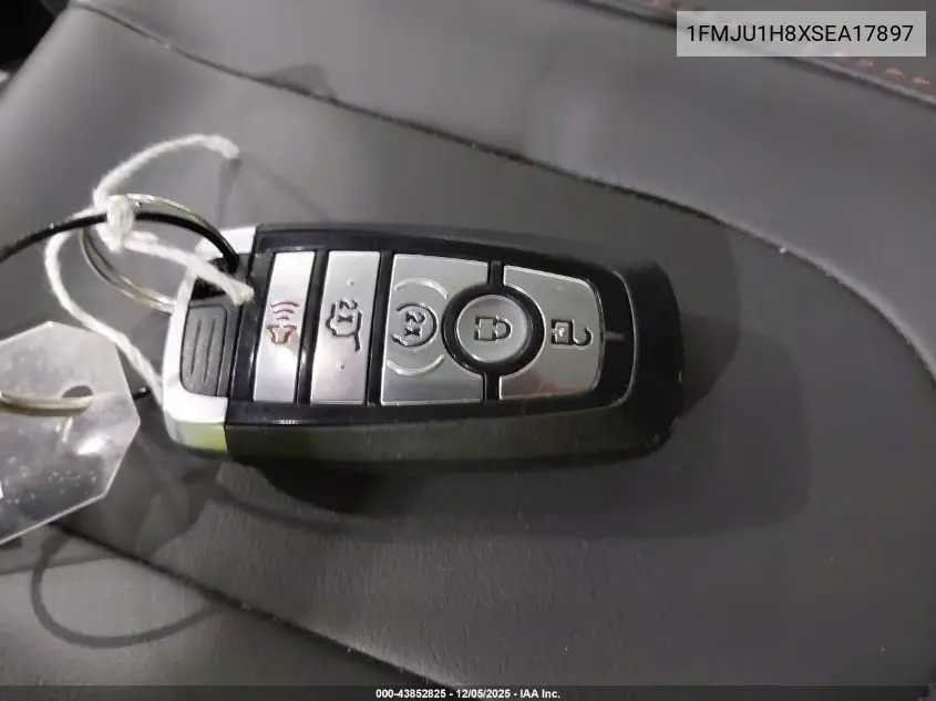 1FMJU1H8XSEA17897 2025 Ford Expedition Active