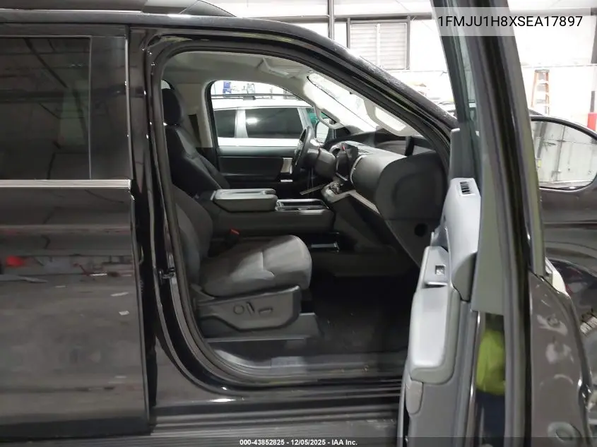 1FMJU1H8XSEA17897 2025 Ford Expedition Active