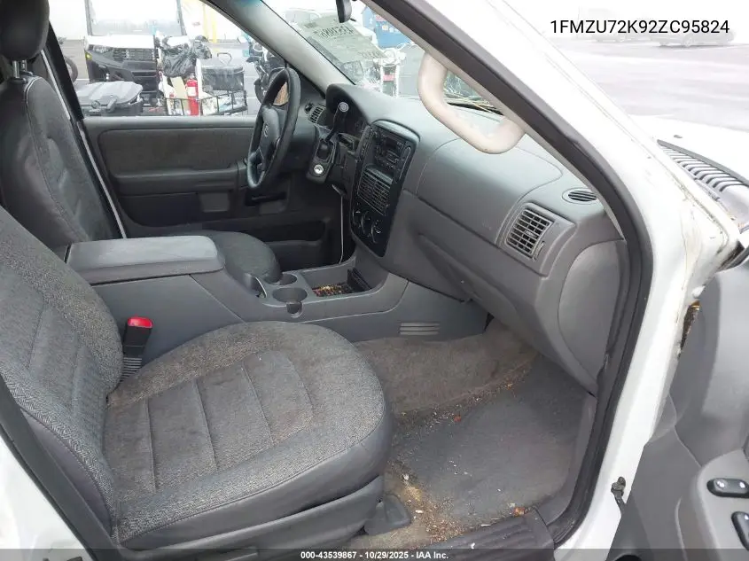 1FMZU72K92ZC95824 2002 Ford Explorer Xls