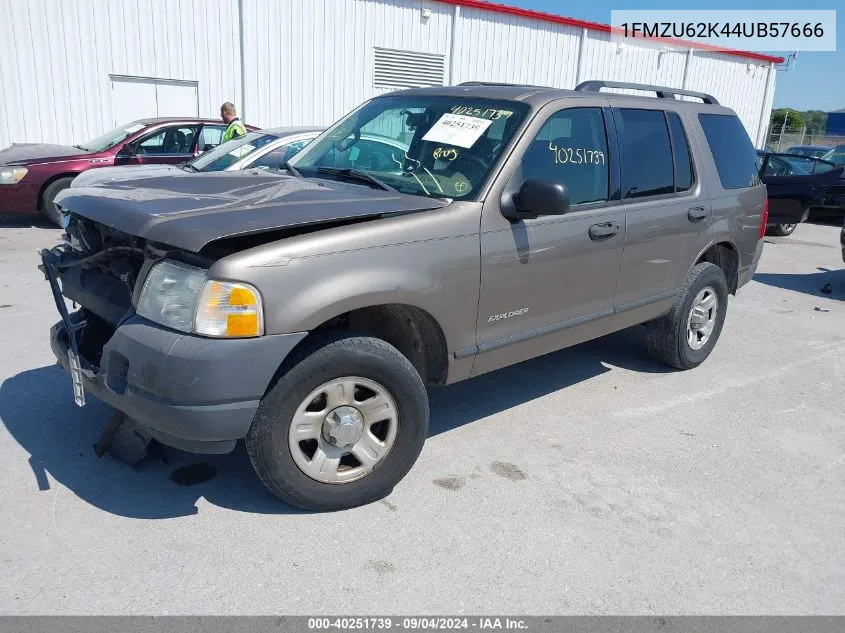 2004 Ford Explorer Xls VIN: 1FMZU62K44UB57666 Lot: 40251739