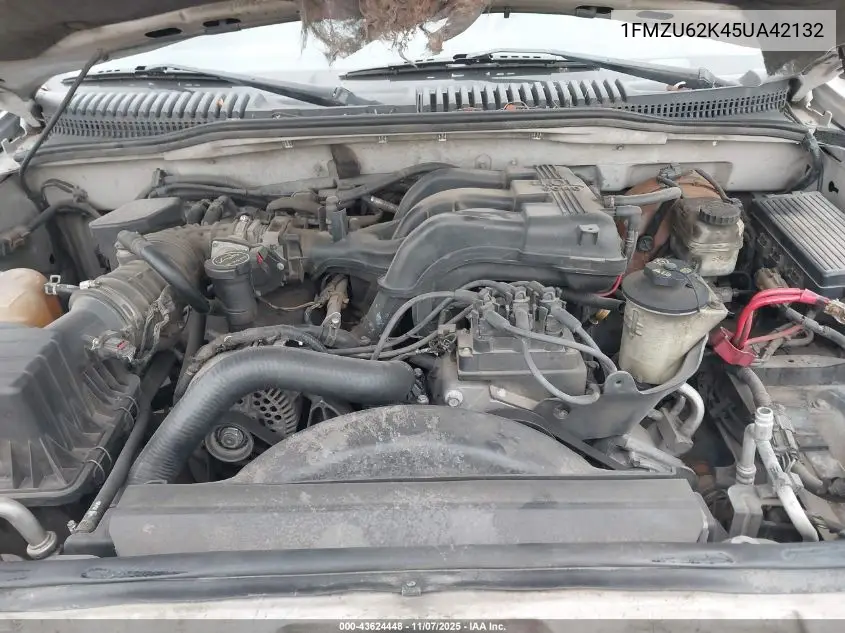 1FMZU62K45UA42132 2005 Ford Explorer Xls/Xls Sport