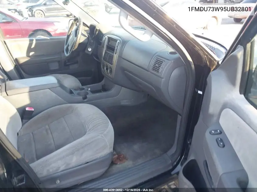 1FMDU73W95UB32801 2005 Ford Explorer Xlt/Xlt Sport