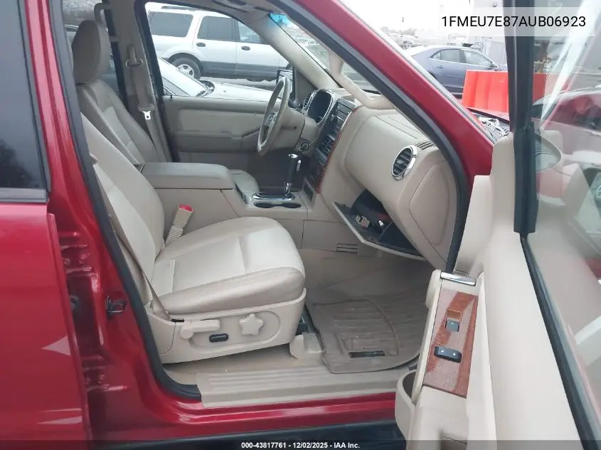 1FMEU7E87AUB06923 2010 Ford Explorer Eddie Bauer