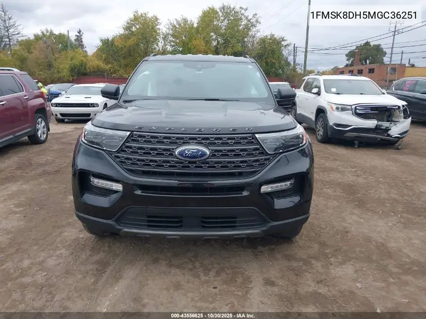 1FMSK8DH5MGC36251 2021 Ford Explorer Xlt
