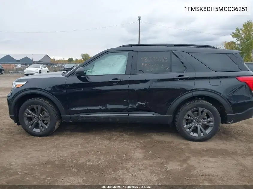 1FMSK8DH5MGC36251 2021 Ford Explorer Xlt