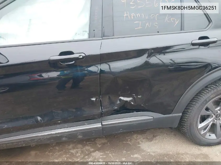 1FMSK8DH5MGC36251 2021 Ford Explorer Xlt