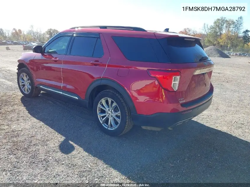 1FMSK8DH7MGA28792 2021 Ford Explorer Xlt