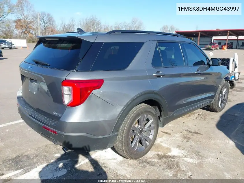 1FMSK8DH4MGC43997 2021 Ford Explorer Xlt