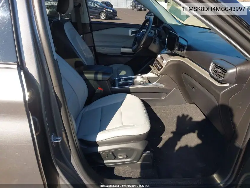 1FMSK8DH4MGC43997 2021 Ford Explorer Xlt