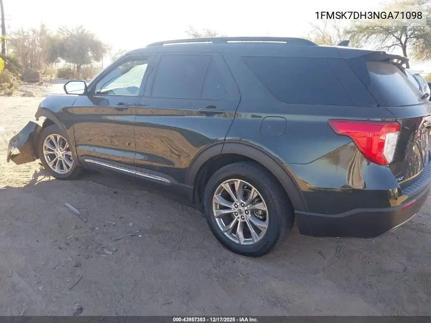 1FMSK7DH3NGA71098 2022 Ford Explorer Xlt
