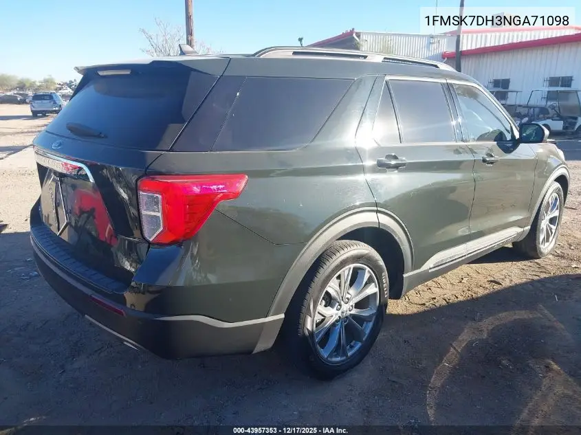 1FMSK7DH3NGA71098 2022 Ford Explorer Xlt