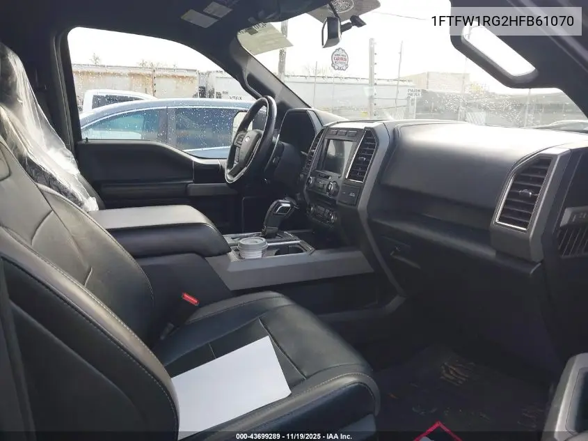 1FTFW1RG2HFB61070 2017 Ford F-150 Raptor