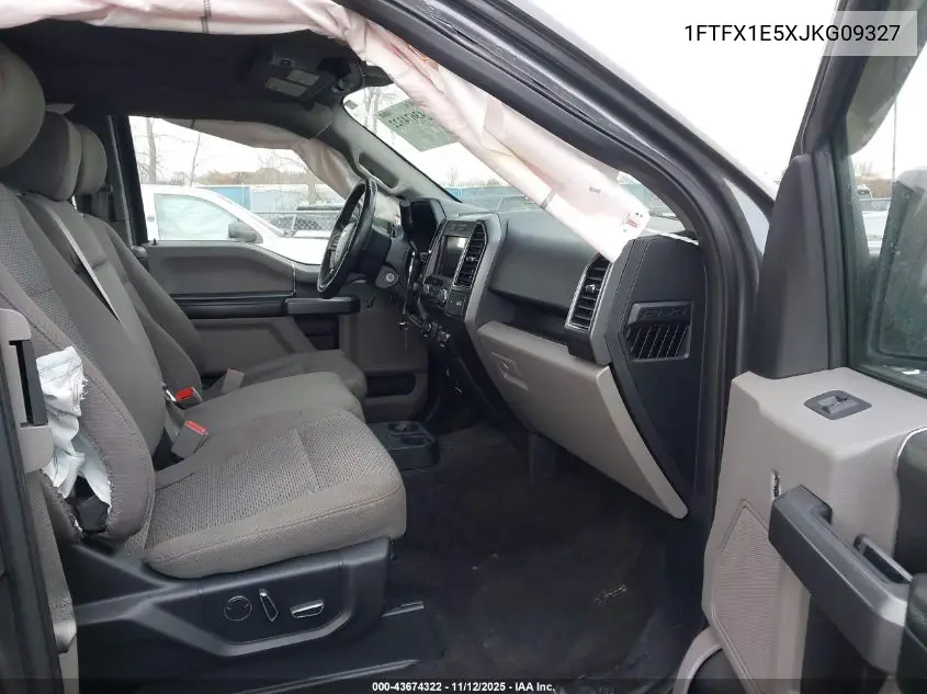 1FTFX1E5XJKG09327 2018 Ford F-150 Xlt