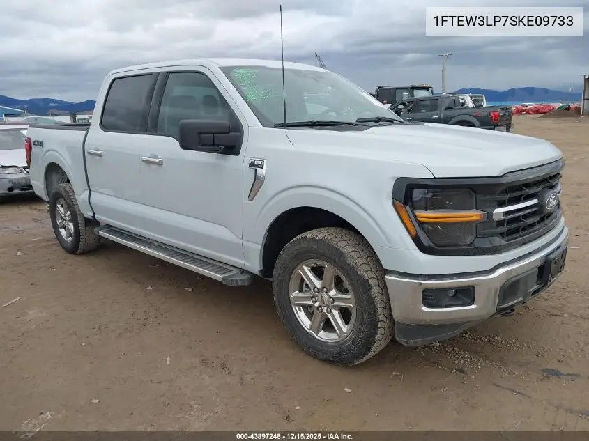 1FTEW3LP7SKE09733 2025 Ford F-150 Xlt