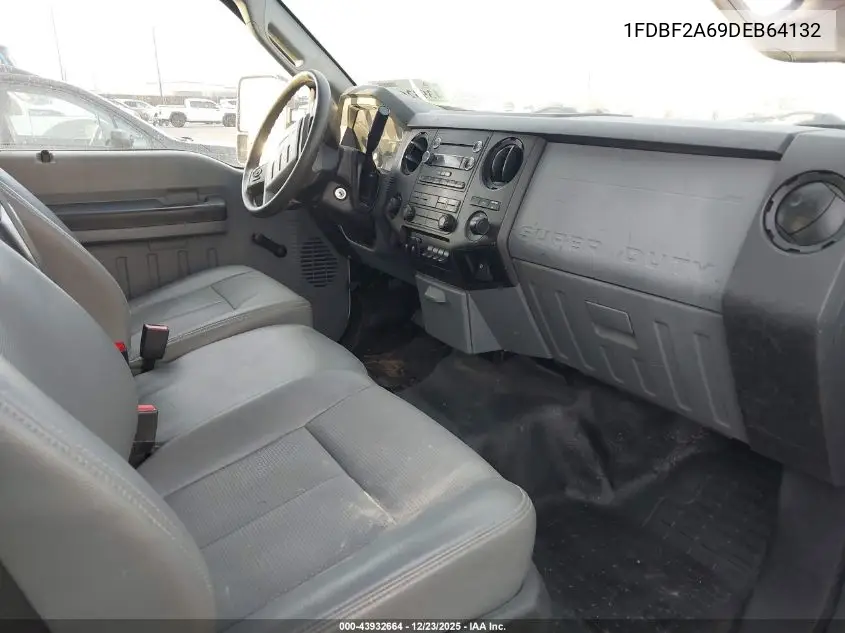 1FDBF2A69DEB64132 2013 Ford F-250 Xl