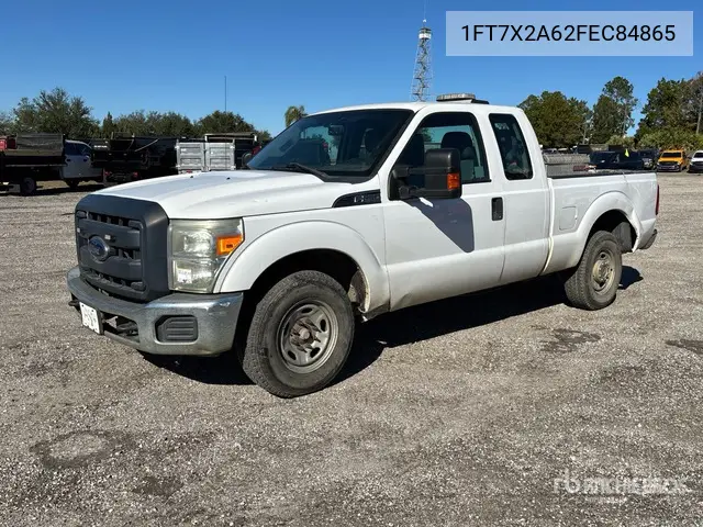 1FT7X2A62FEC84865 2015 Ford F-250 2015 Ford F-250 Xl 4X2 Extended Cab Pickup