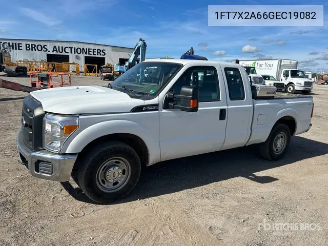 1FT7X2A66GEC19082 2016 Ford F-250 2016 Ford F-250 Xl 4X2 Extended Cab Pickup