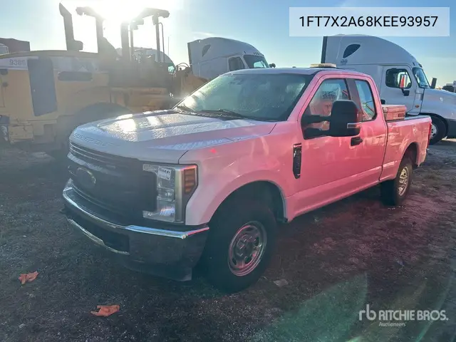 1FT7X2A68KEE93957 2019 Ford F-250 2019 Ford F-250 4X2 Pickup (Inoperable)
