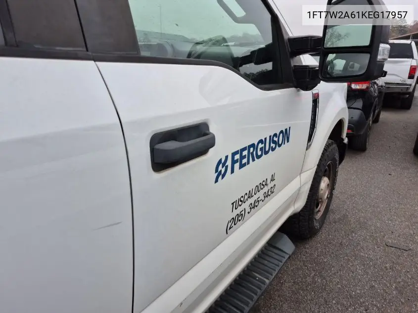 1FT7W2A61KEG17957 2019 Ford F-250 Xl